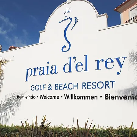 Praia Del Rey Holiday House Holiday home *