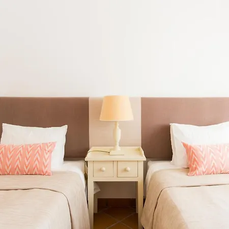 Holiday home Praia Del Rey Holiday House *