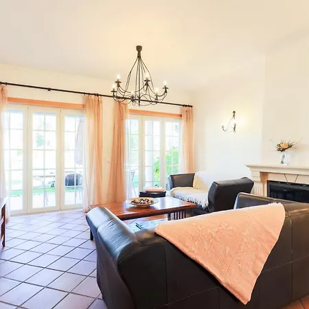 Holiday home Praia Del Rey Holiday House *